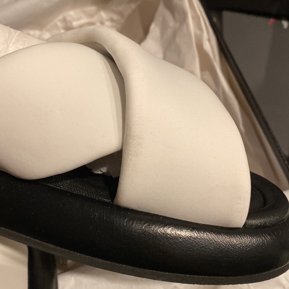 Chanel white slides. Size 39 - Picture 7 of 11